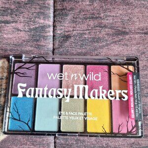 👑🌈 Wet n Wild Fantasy Makers “Queen of Brights” Palette 🌈👑